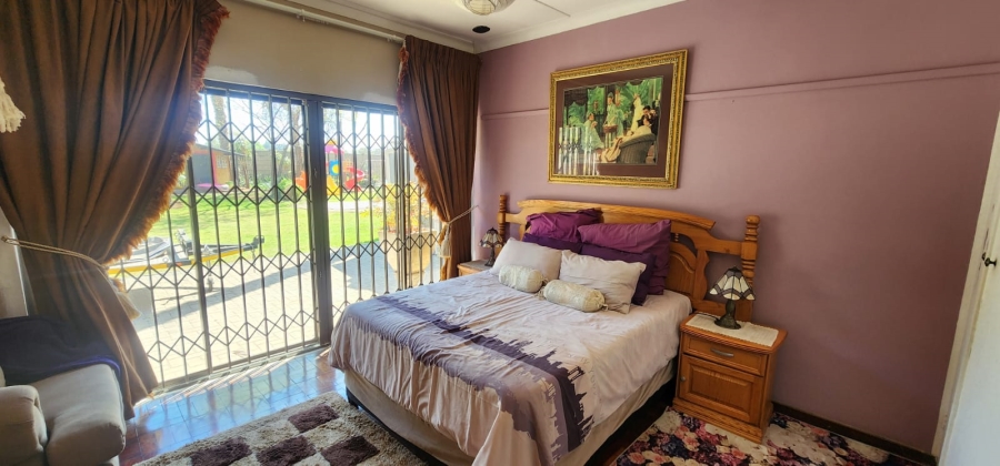 4 Bedroom Property for Sale in Vanderbijlpark SW 1 Gauteng
