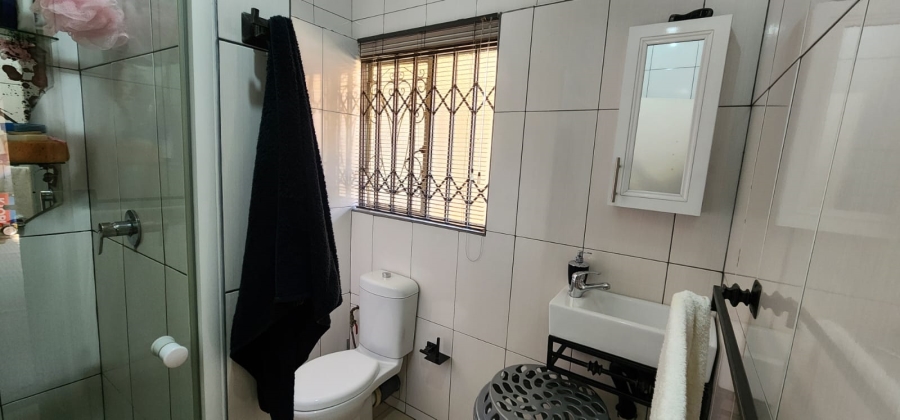 4 Bedroom Property for Sale in Vanderbijlpark SW 1 Gauteng