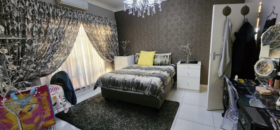 4 Bedroom Property for Sale in Vanderbijlpark SW 1 Gauteng