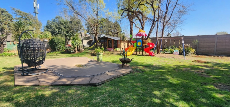 4 Bedroom Property for Sale in Vanderbijlpark SW 1 Gauteng