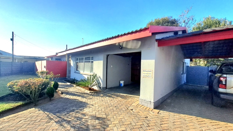 3 Bedroom Property for Sale in Three Rivers Gauteng