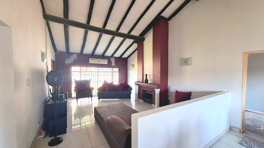 3 Bedroom Property for Sale in Three Rivers Gauteng