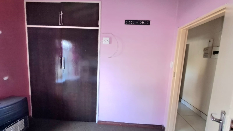 3 Bedroom Property for Sale in Three Rivers Gauteng