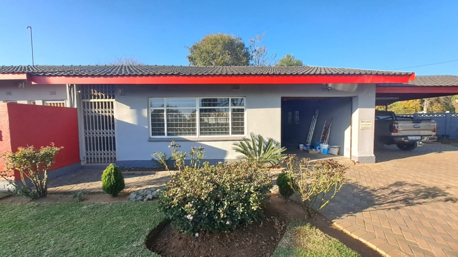 3 Bedroom Property for Sale in Three Rivers Gauteng