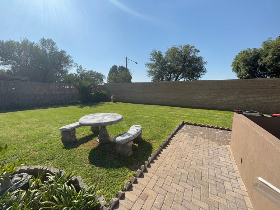 3 Bedroom Property for Sale in Vanderbijlpark SW 1 Gauteng