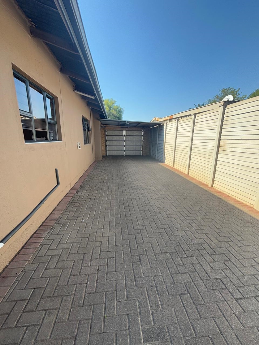 3 Bedroom Property for Sale in Vanderbijlpark SW 1 Gauteng
