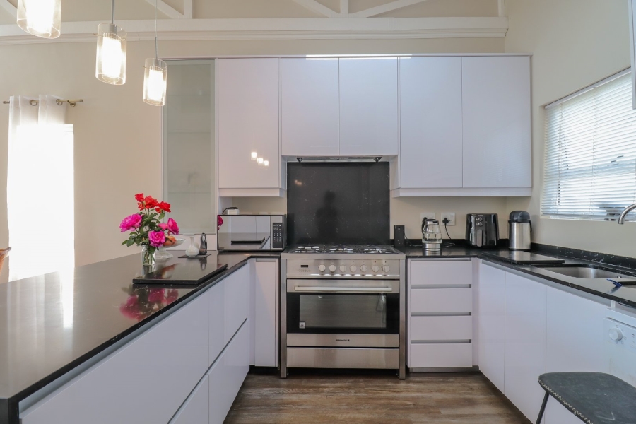 1 Bedroom Property for Sale in Broadacres Gauteng