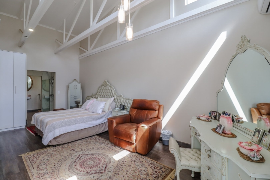 1 Bedroom Property for Sale in Broadacres Gauteng