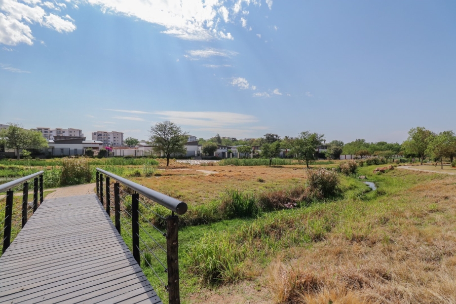 1 Bedroom Property for Sale in Broadacres Gauteng