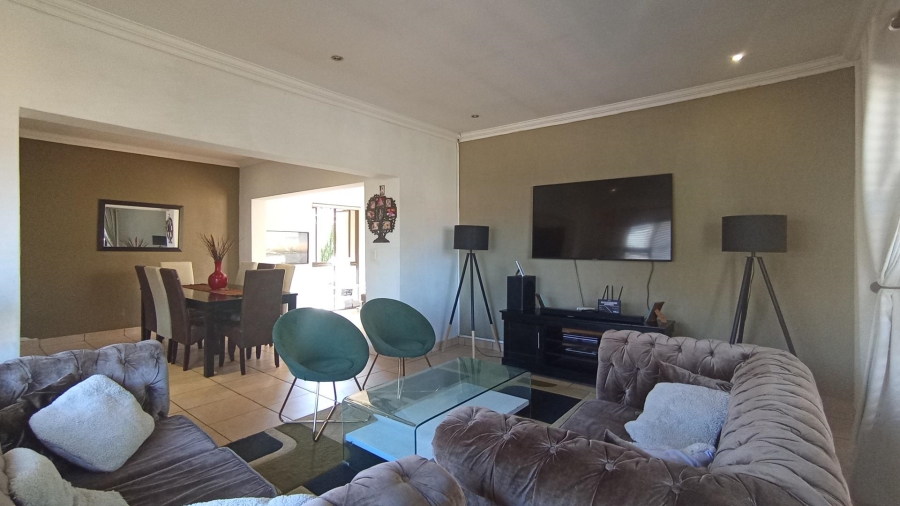 3 Bedroom Property for Sale in Amberfield Valley Gauteng