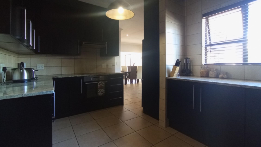 3 Bedroom Property for Sale in Amberfield Valley Gauteng