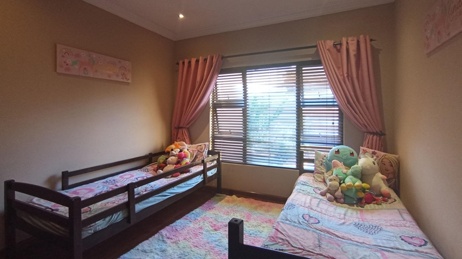 3 Bedroom Property for Sale in Amberfield Valley Gauteng