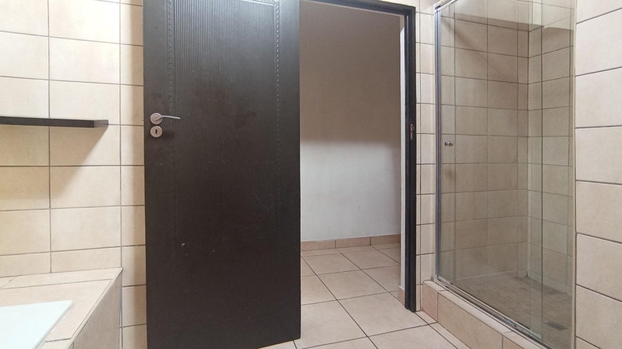 3 Bedroom Property for Sale in Amberfield Valley Gauteng