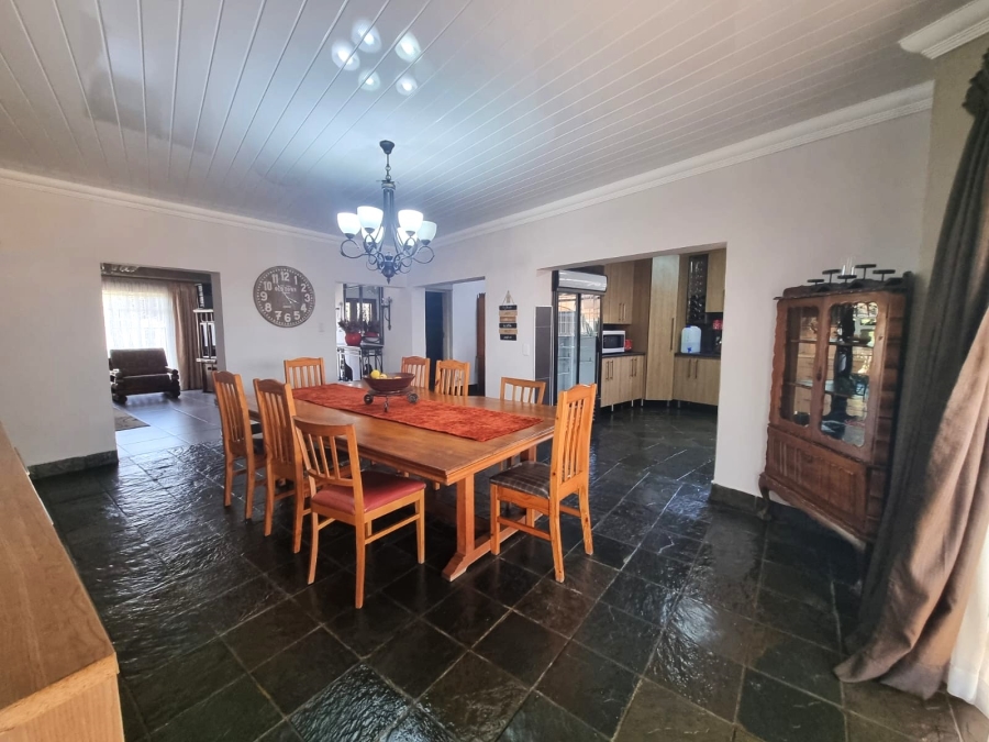 5 Bedroom Property for Sale in Vanderbijlpark SW 5 Gauteng