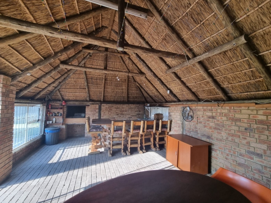 5 Bedroom Property for Sale in Vanderbijlpark SW 5 Gauteng