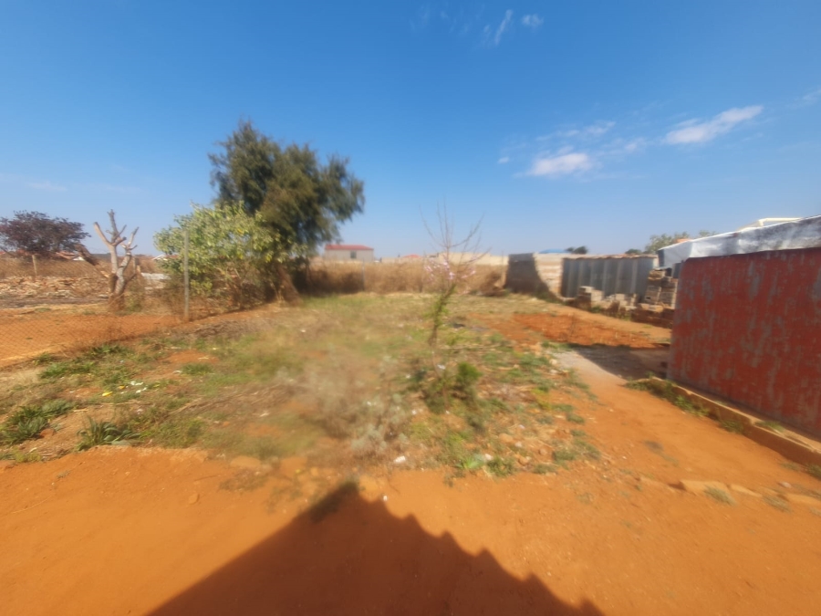 1 Bedroom Property for Sale in Bram Fischerville Gauteng