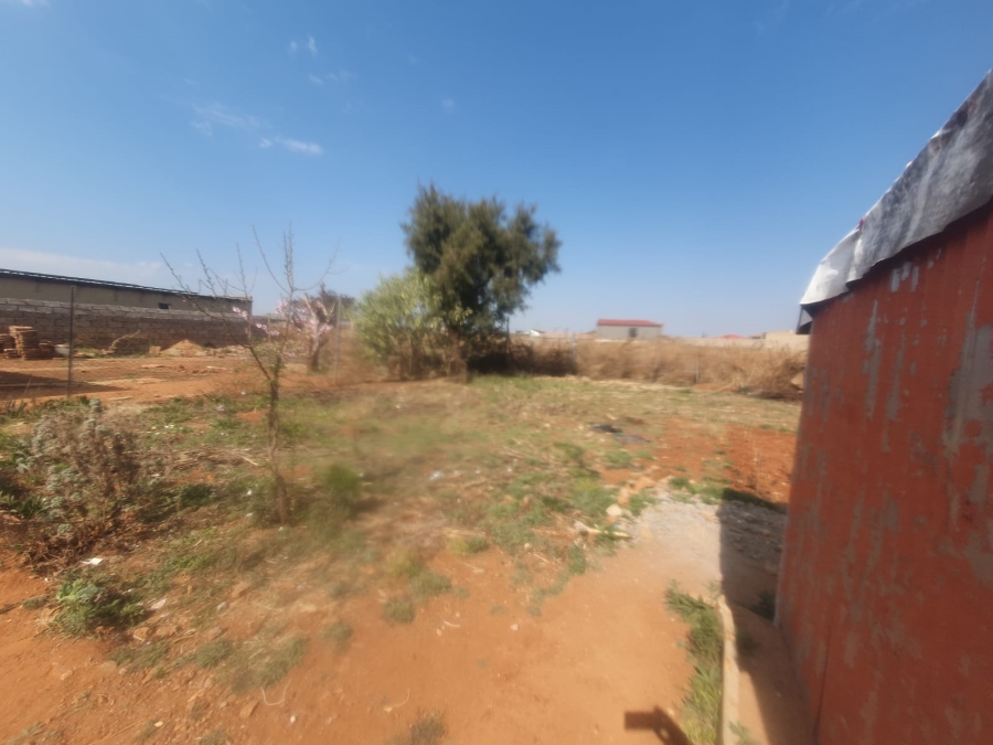 1 Bedroom Property for Sale in Bram Fischerville Gauteng