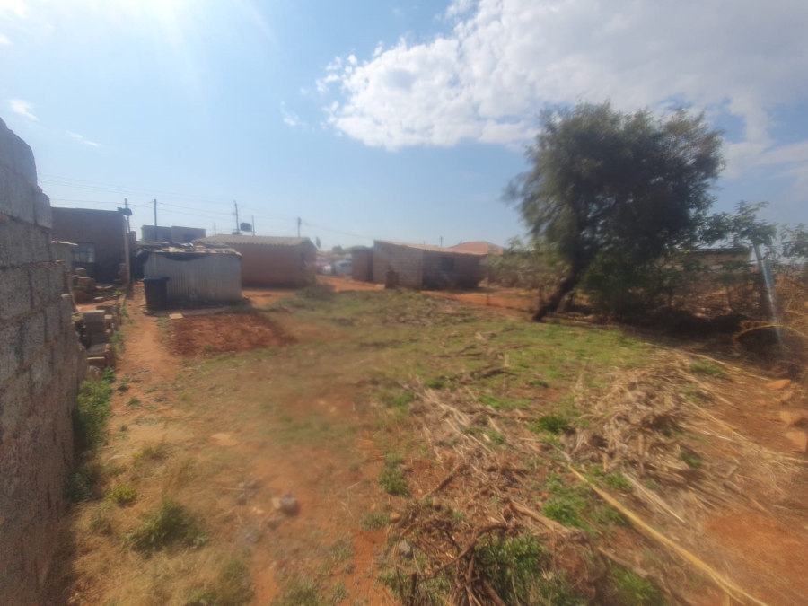 1 Bedroom Property for Sale in Bram Fischerville Gauteng