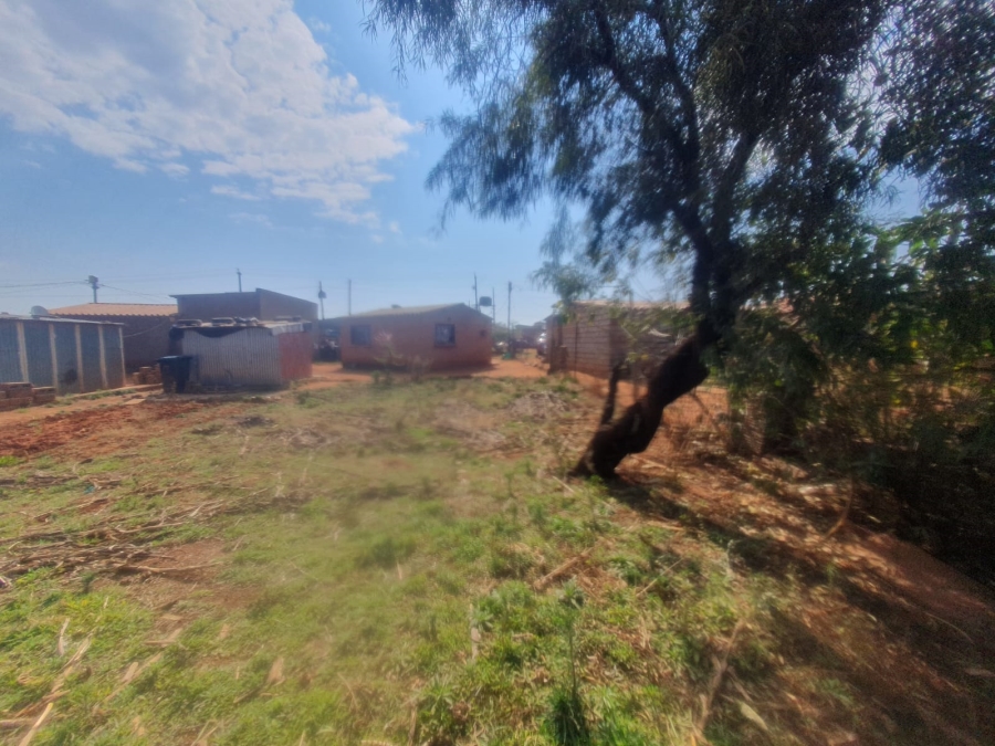 1 Bedroom Property for Sale in Bram Fischerville Gauteng