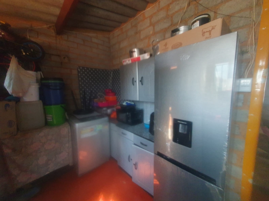 1 Bedroom Property for Sale in Bram Fischerville Gauteng