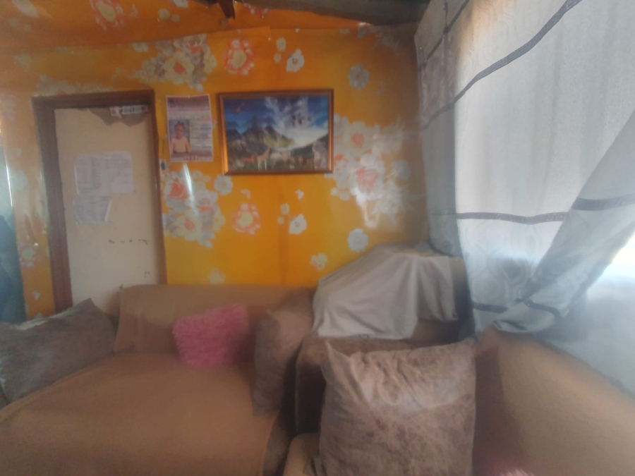 1 Bedroom Property for Sale in Bram Fischerville Gauteng
