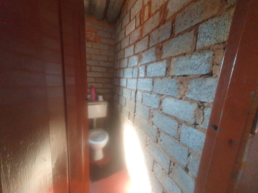 1 Bedroom Property for Sale in Bram Fischerville Gauteng