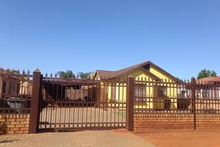 3 Bedroom Property for Sale in The Orchards Gauteng
