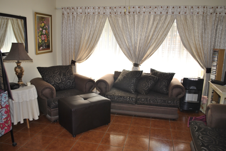 2 Bedroom Property for Sale in Krugersdorp North Gauteng