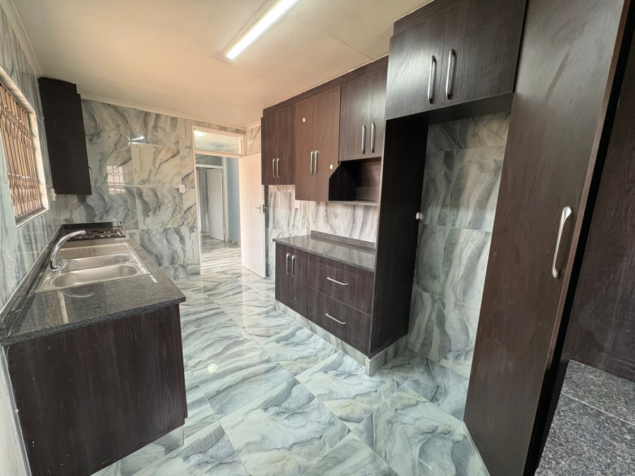 To Let 3 Bedroom Property for Rent in Vanderbijlpark SE 6 Gauteng