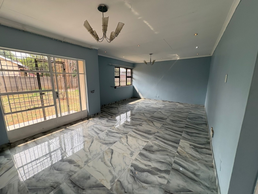 To Let 3 Bedroom Property for Rent in Vanderbijlpark SE 6 Gauteng