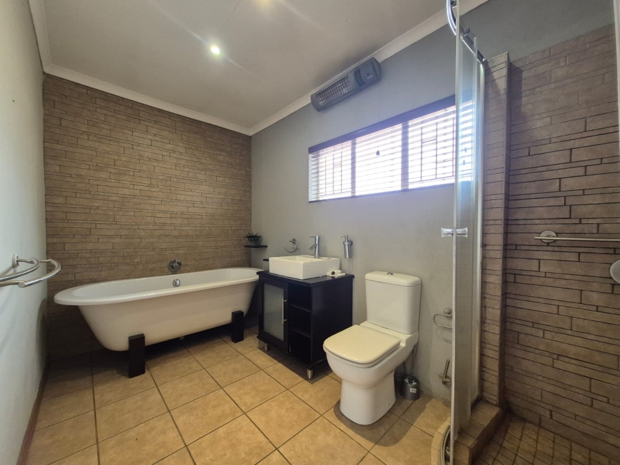 3 Bedroom Property for Sale in Henley on Klip Gauteng