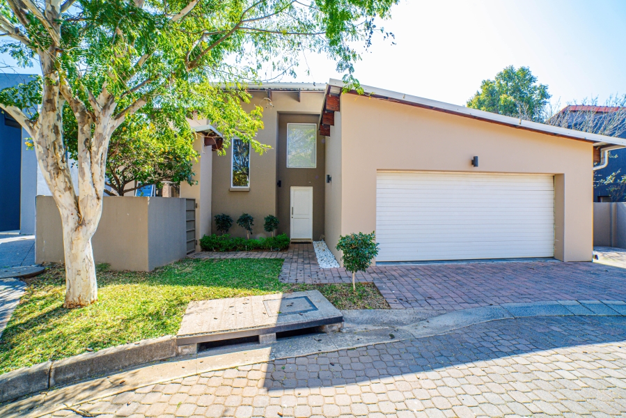3 Bedroom Property for Sale in Dainfern Gauteng