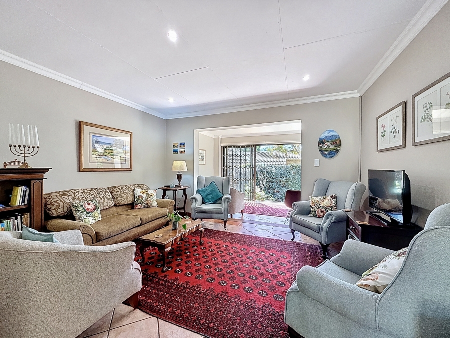 To Let 3 Bedroom Property for Rent in Equestria Gauteng
