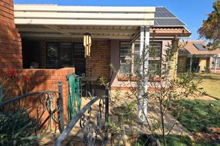 2 Bedroom Property for Sale in Montana Tuine Gauteng