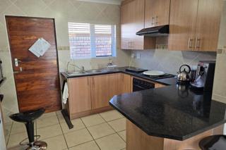 2 Bedroom Property for Sale in Montana Tuine Gauteng