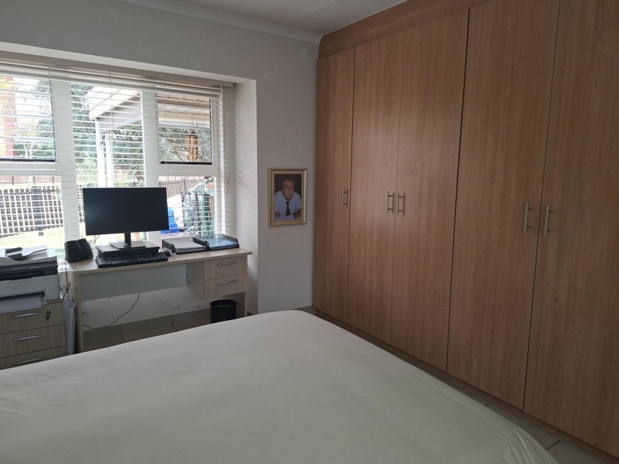 2 Bedroom Property for Sale in Montana Tuine Gauteng