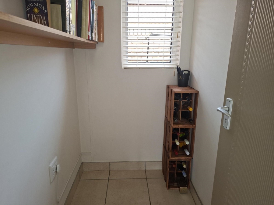 2 Bedroom Property for Sale in Montana Tuine Gauteng