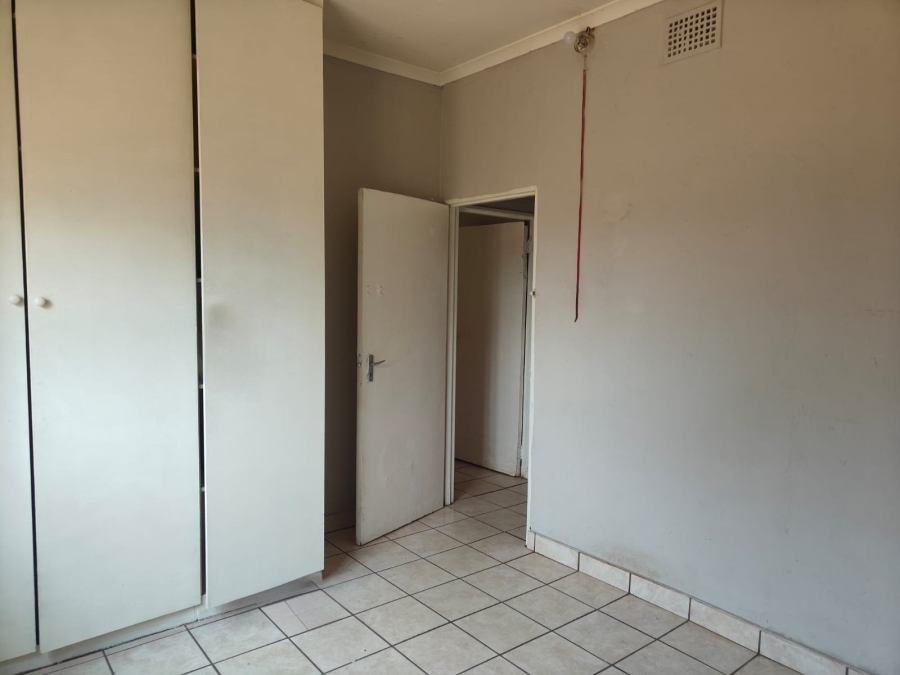To Let 2 Bedroom Property for Rent in Riversdale Gauteng