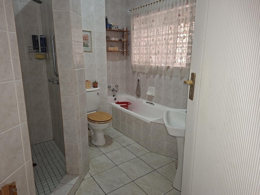 3 Bedroom Property for Sale in Montana Park Gauteng