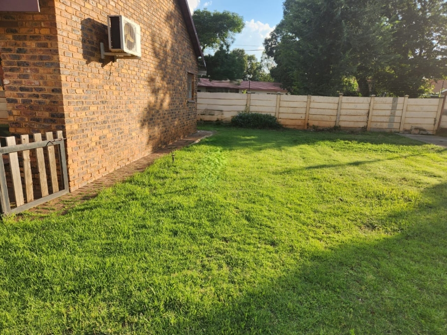 To Let 3 Bedroom Property for Rent in Meyerton Central Gauteng