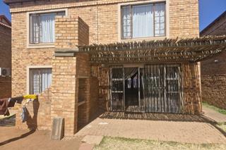 4 Bedroom Property for Sale in Theresa Park Gauteng