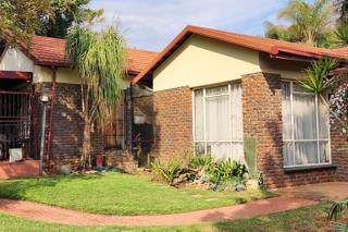 3 Bedroom Property for Sale in Theresa Park Gauteng
