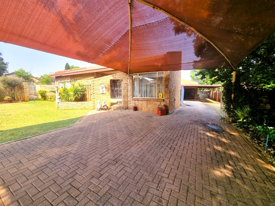 4 Bedroom Property for Sale in Vanderbijlpark SE Gauteng