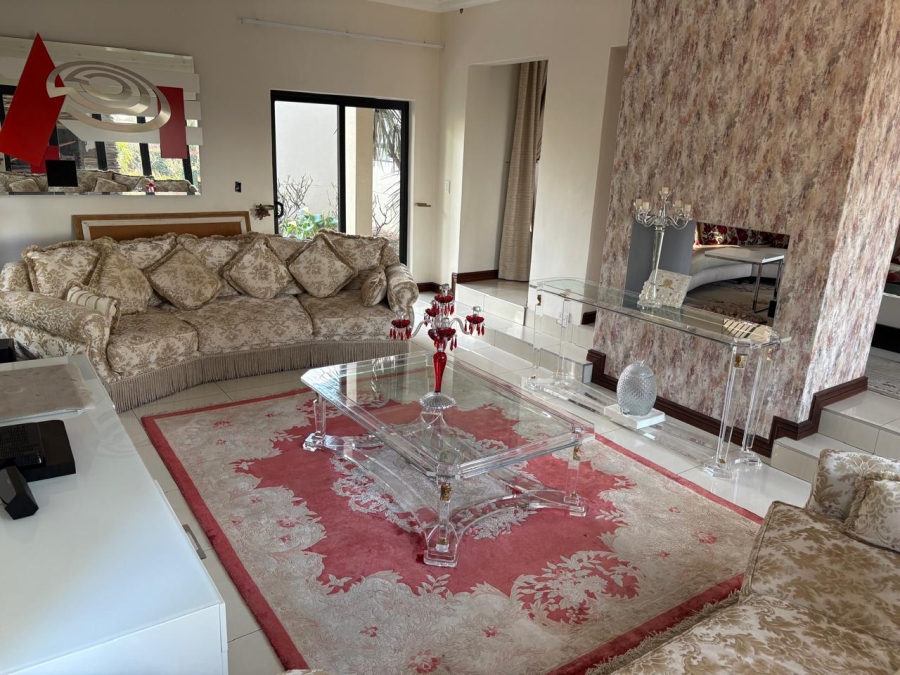 To Let 5 Bedroom Property for Rent in Verresig Country Estate Gauteng