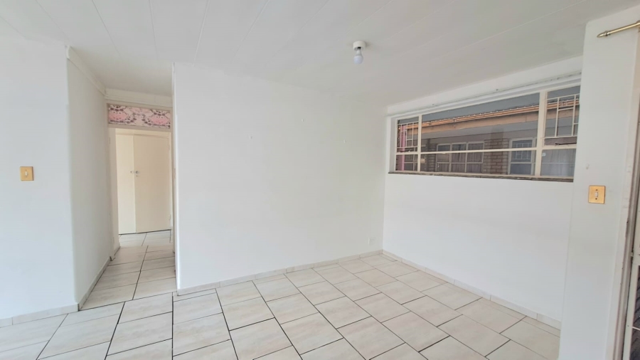 1 Bedroom Property for Sale in Vereeniging Gauteng