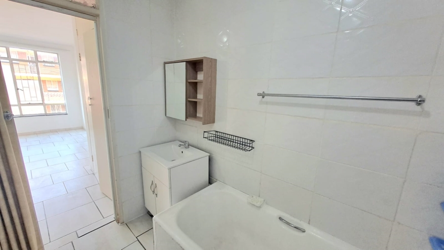 1 Bedroom Property for Sale in Vereeniging Gauteng