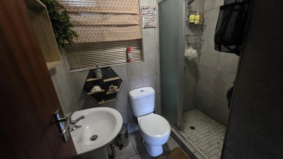 3 Bedroom Property for Sale in Sinoville Gauteng
