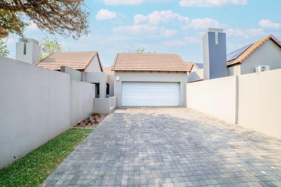 To Let 2 Bedroom Property for Rent in Witkoppen Gauteng