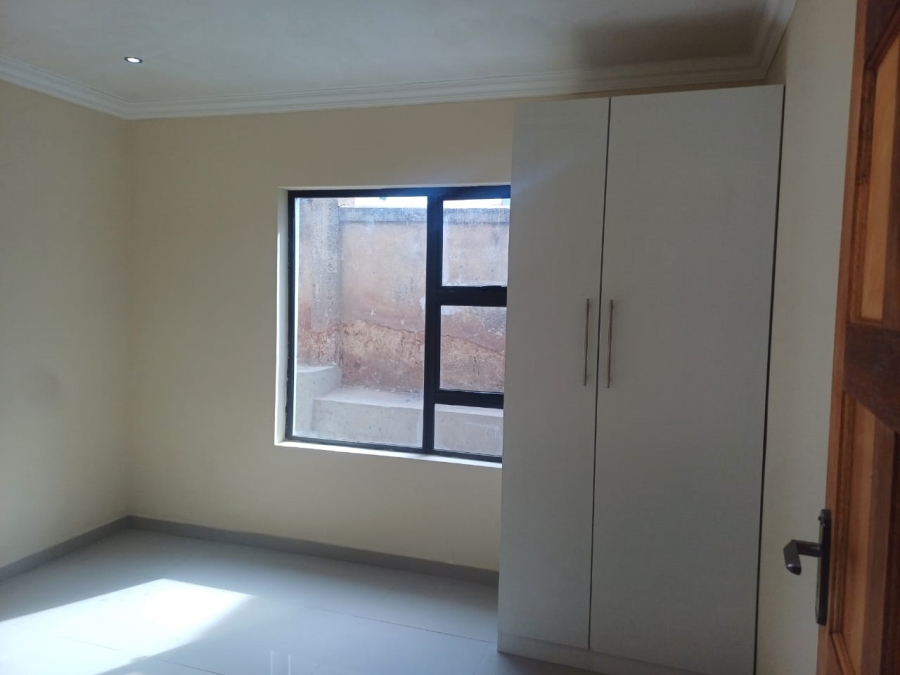 To Let 3 Bedroom Property for Rent in Munsieville South Gauteng