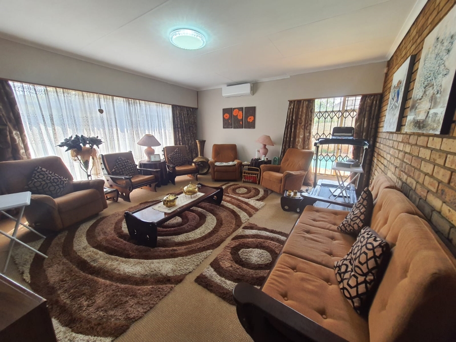 4 Bedroom Property for Sale in Vanderbijlpark SE Gauteng